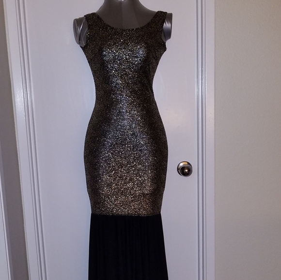 🧜🏼‍♀️Mermaid Maxi gown - Picture 4 of 8